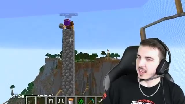 100 Players, But Lava Rises Every Minute!