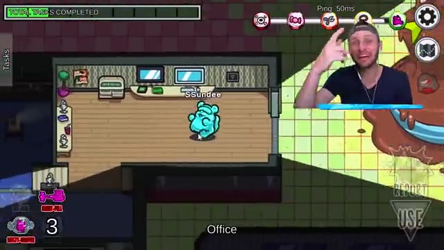 Gummy Bear Mod in Among Us