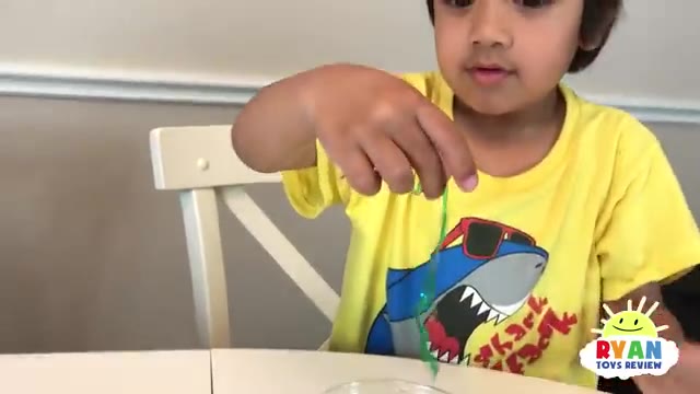 Instant Worms Polymer Science Experiments for Kids to do at home! Family Fun Children Activities