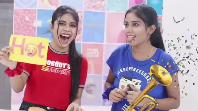 Burning Hot V/S Freezing Cold Food Challenge!! *EXTREME* गर्म🥵 V/S ठंडा 🥶